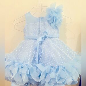 Blue party wear dress.